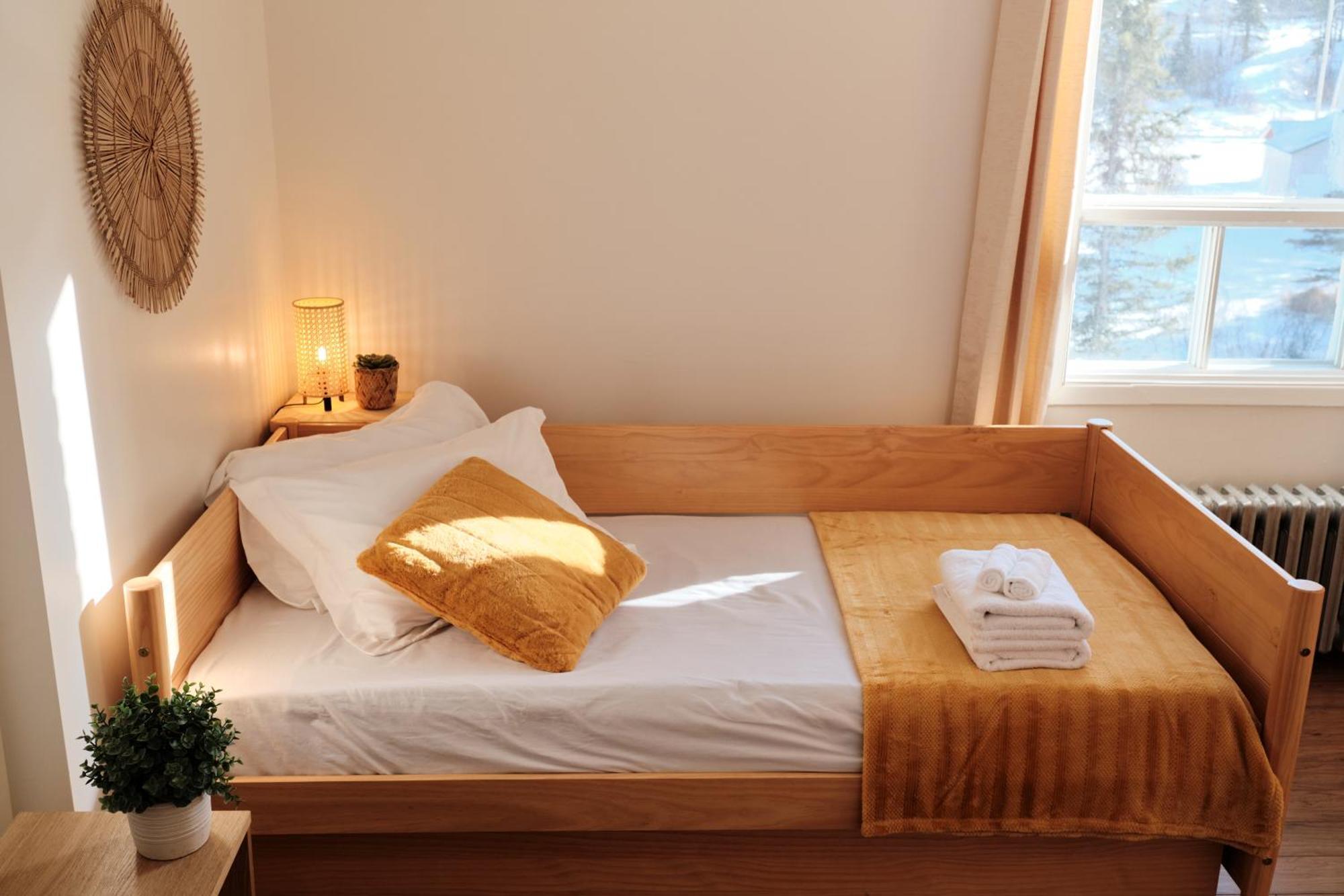 Auberge Du Dimanche - Hotel - Fjord-Du-Saguenay - L'Anse-Saint-Jean - Riviere-Eternite Riviere Eternite Bilik gambar
